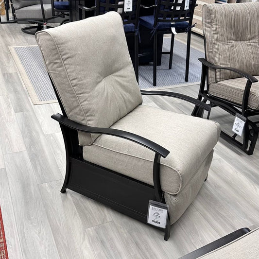 Mallin Albany Outdoor Patio Cushion Recliner