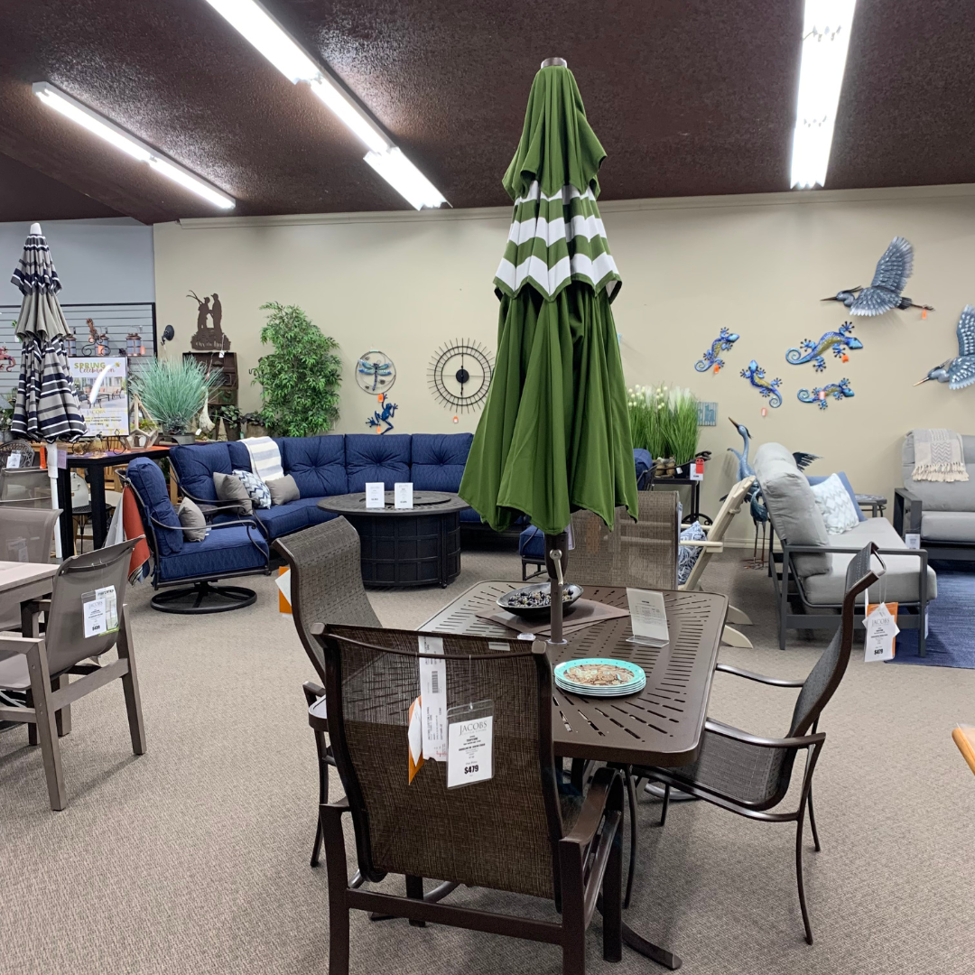 Shade Umbrellas in Stock-Treasure Garden 9' DWV Patio Umbrella in Reseda / Kinzie Grass