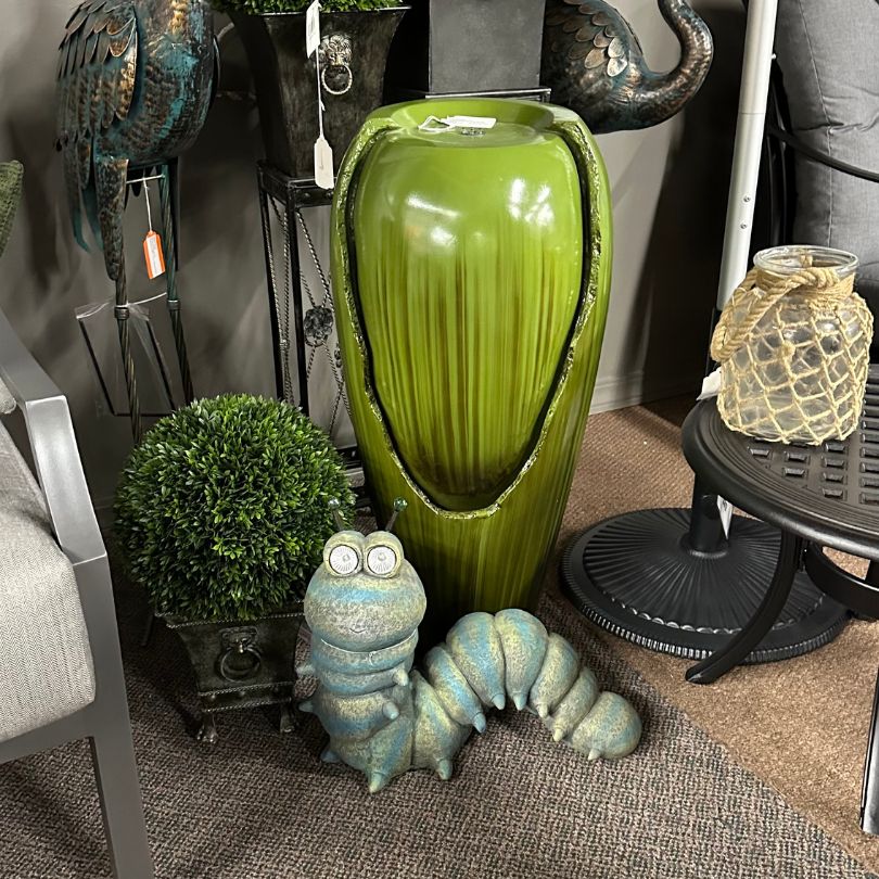 Green Jar Patio Water Fountain