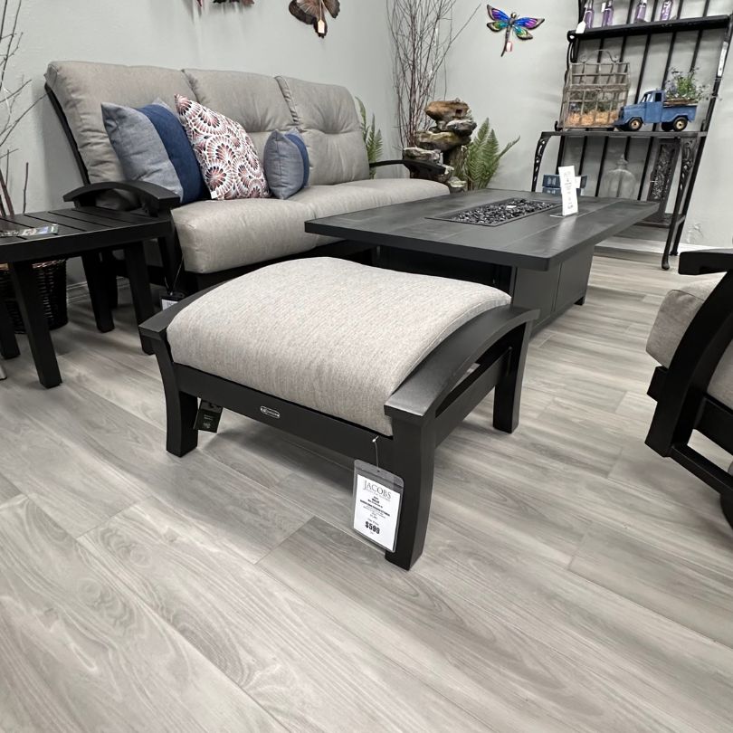 Mallin Georgetown Outdoor Patio Cushion Ottoman