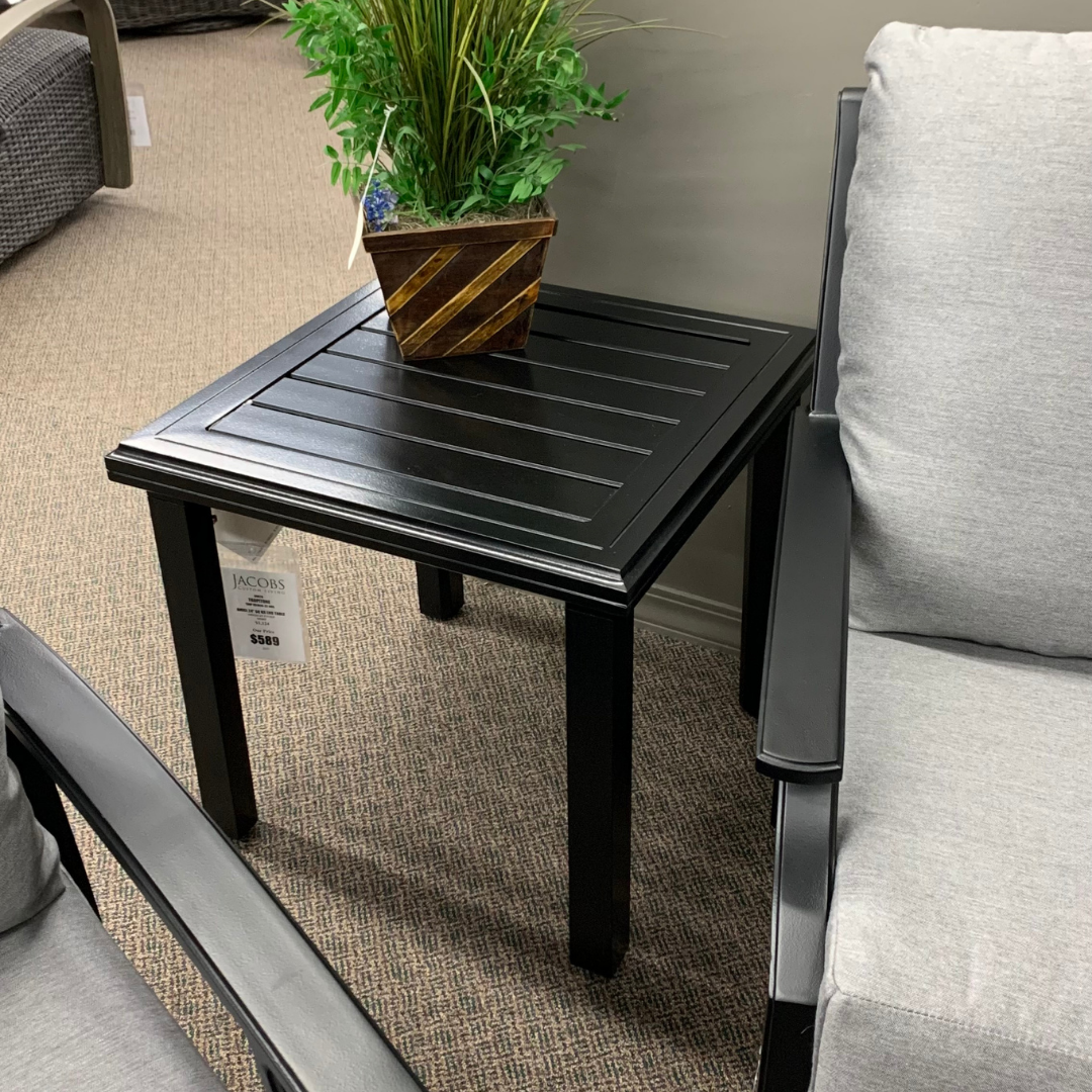 Tropitone Amici 24" KD Square End Table | Jacobs Custom Living