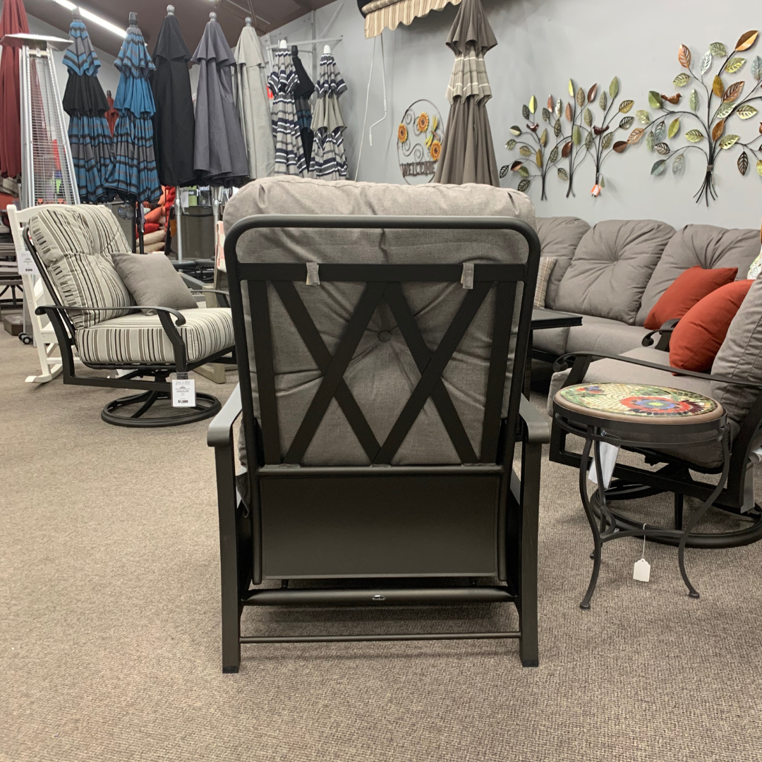 Woodard Cortland Deep Seating Recliner | Jacobs Custom Living