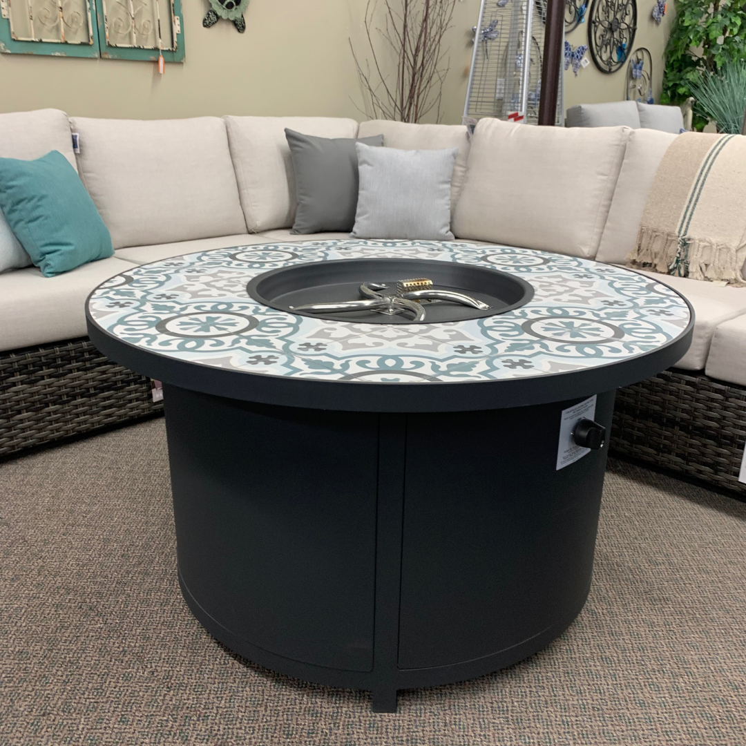 OW Lee 42" Round Chat Fire Pit Table | Jacobs Custom Living