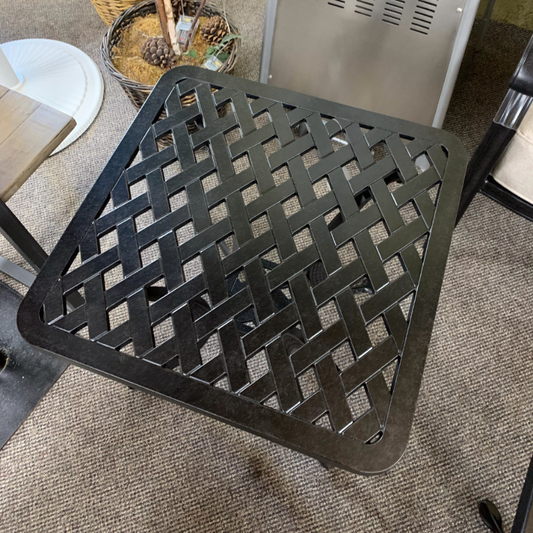 Alfresco Home Bonita Weave 21" Square Side Table at Jacobs Custom Living Spokane Valley WA, 99037 SKU: 22-1716 Material: Cast and Extruded Aluminum 22-Antique Fern