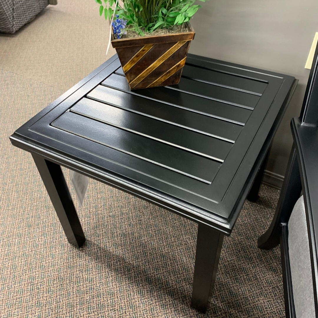 Tropitone Amici 24" KD Square End Table | Jacobs Custom Living