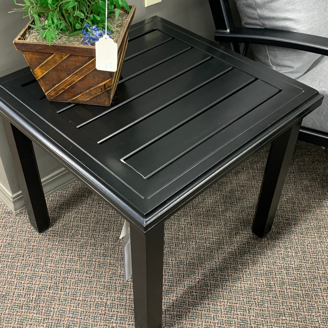 Tropitone Amici 24" KD Square End Table | Jacobs Custom Living