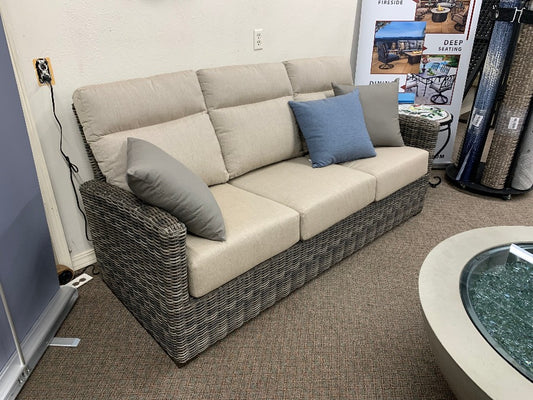 Patio Renaissance Eureka. You have permission to relax with Sustainable outdoor living furniture from Jacobs Custom Living from Spokane, Wa.