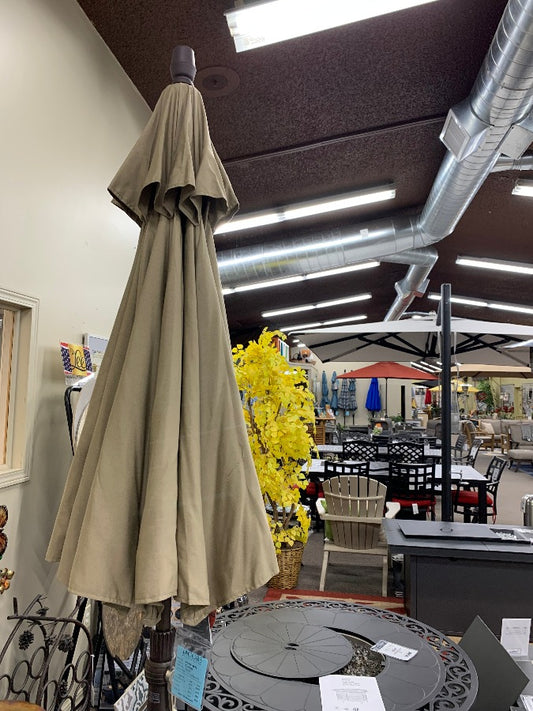 Treasure Garden 9' SWV Patio Umbrella in Sand is available in our Jacobs Custom Living Spokane Valley showroom.