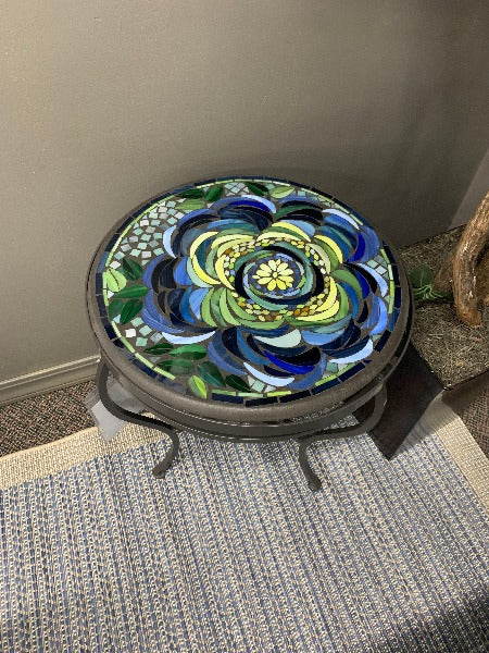 Quality Outdoor Living Made Easy. KNF Designs 18" Giovella Mosaic Top Side Table at Jacobs Custom Living Spokane Valley WA, 99037. Give yourself permission to relax.