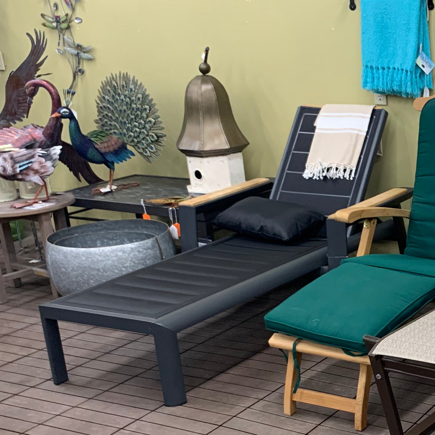 IndoSoul Geneva Sun Lounger | Jacobs Custom Living