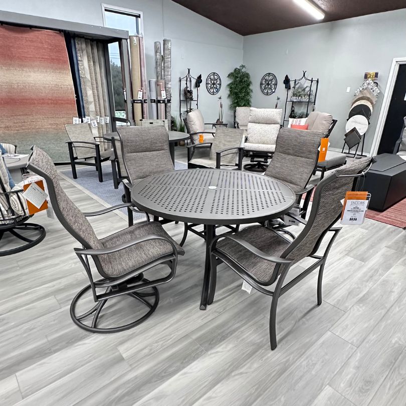 Tropitone Boulevard 48" Patio Dining Table