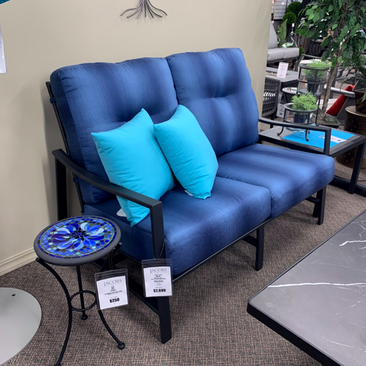 Make a bold statement with Ow Lee's Avana Deep Seating Patio Outdoor Loveseat at Jacobs Custom Living in Spokane Valley, WA! Featuring a graphite finish and a vibrant ombre cobalt hue, it's sure to add some serious style to your space. Bring on the color and get your inspiration flowing!