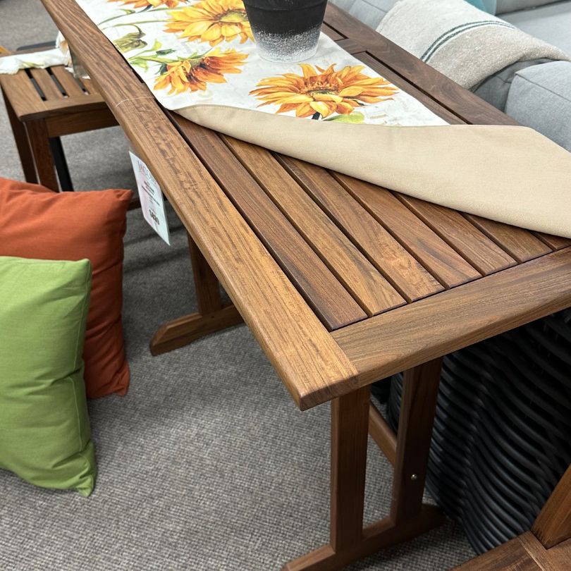 Bistro | Jacobs Custom Living