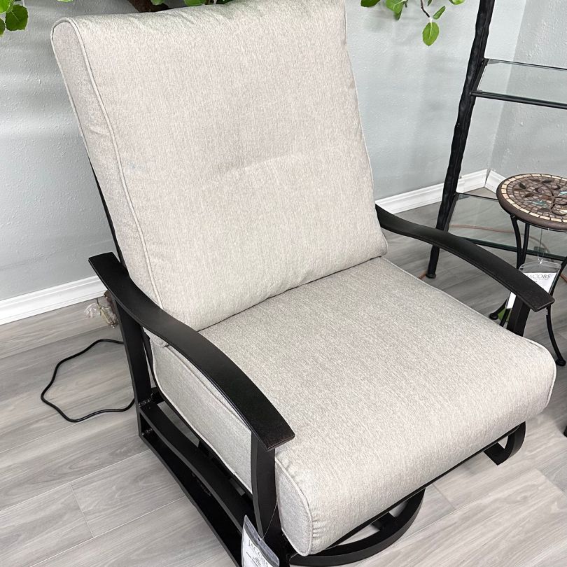 Mallin Albany Outdoor Patio Cushion Swivel Rocker Club Chair