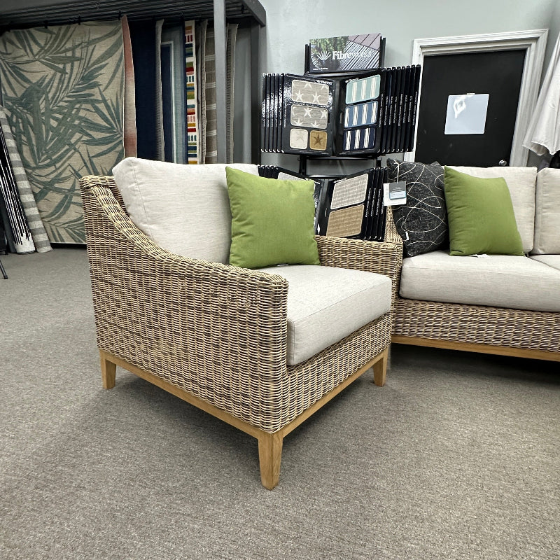 Kingsley-Bate Frances Teak Patio Lounge Chair