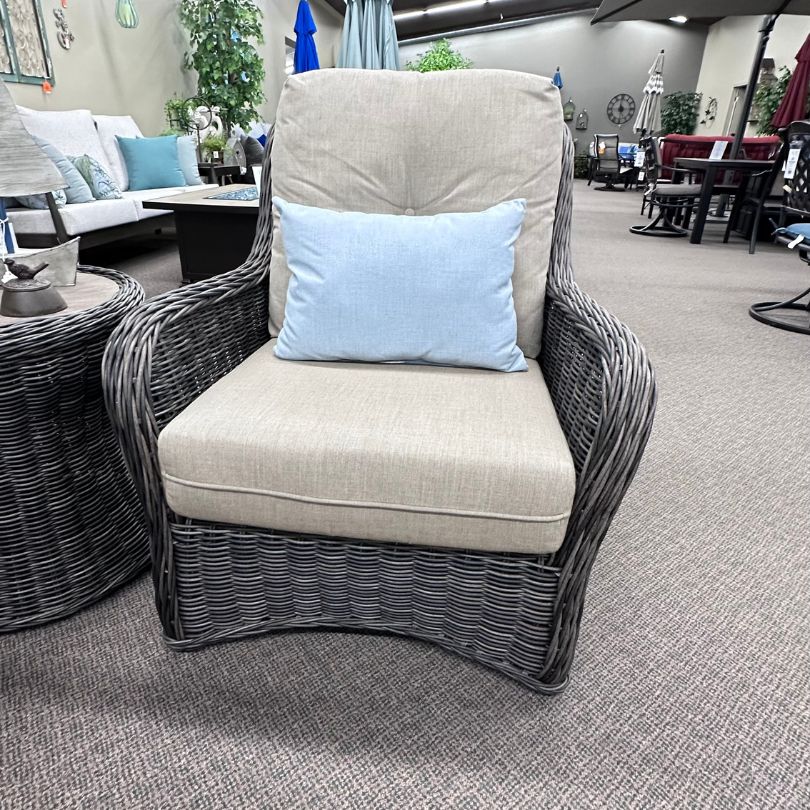 Patio Renaissance Westhampton Outdoor Patio Lounge Chair