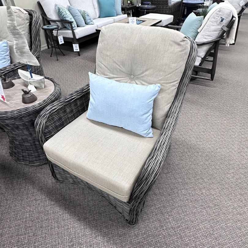 Patio Renaissance Westhampton Outdoor Patio Lounge Chair