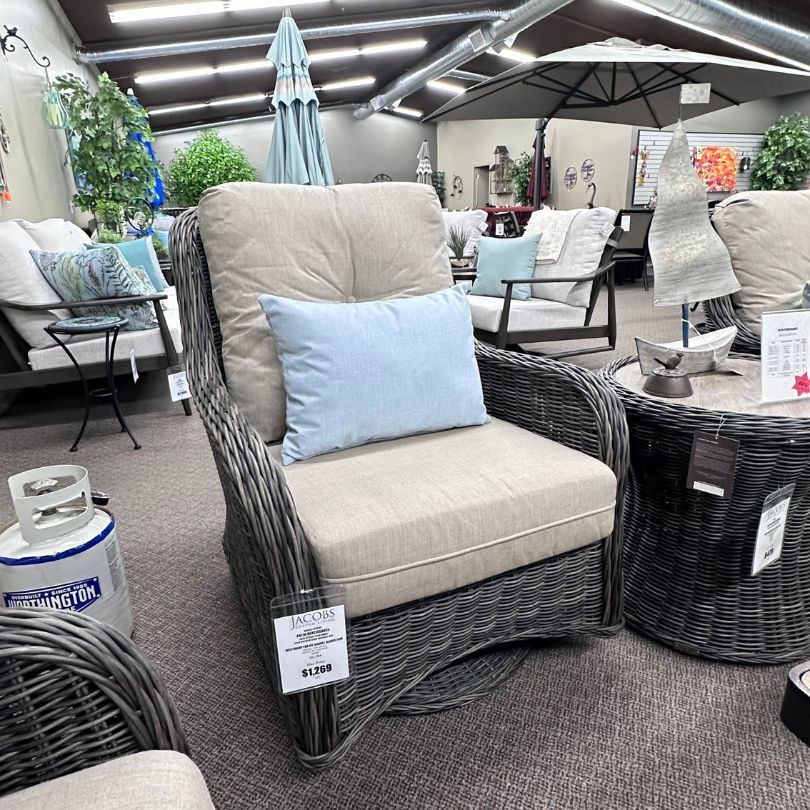 Patio Renaissance Westhampton Outdoor Patio Lounge Swivel Glider