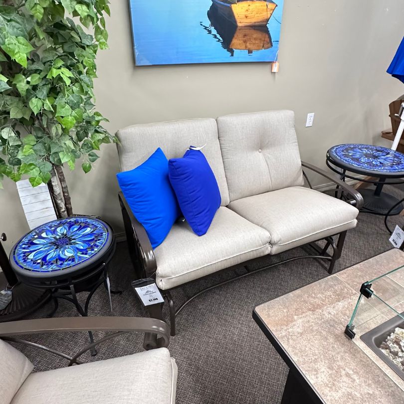 Winston Palazzo Deep Seating Loveseat Glider