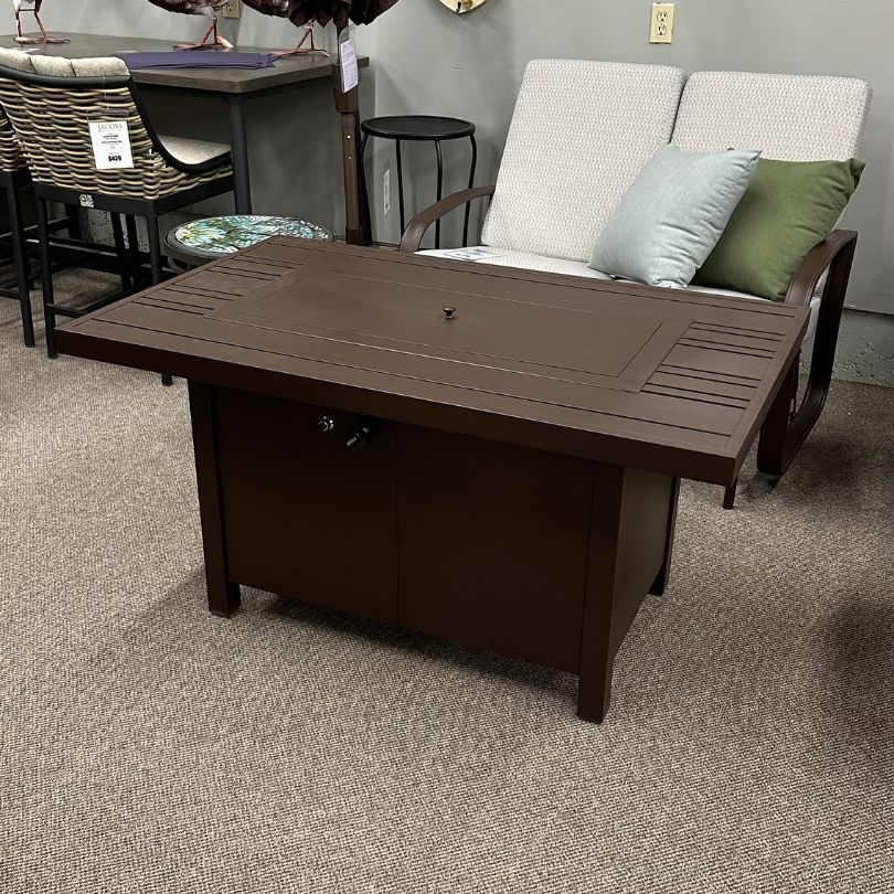 Woodard 30 x 50 Tri-Slat Chat Fire Pit Table (Espresso Finish)