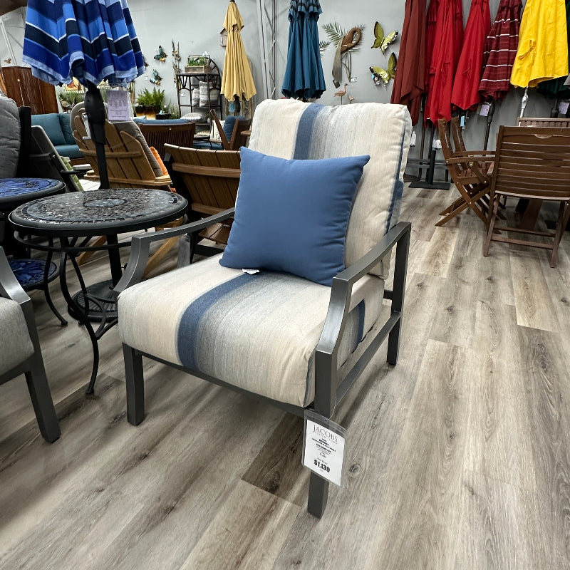 Woodard Nico Cushion Outdoor Patio Lounge Chair