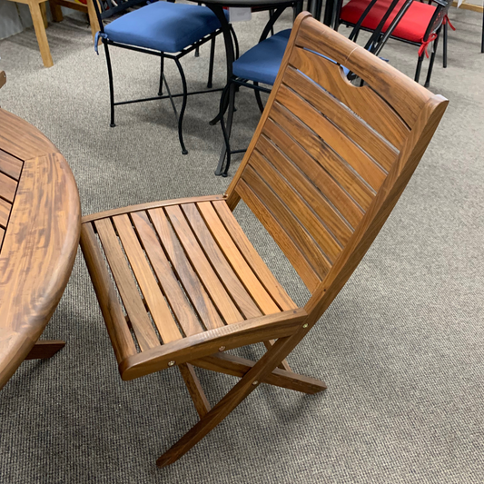 Jensen Leisure Topaz Folding Side Chair | Jacobs Custom Living