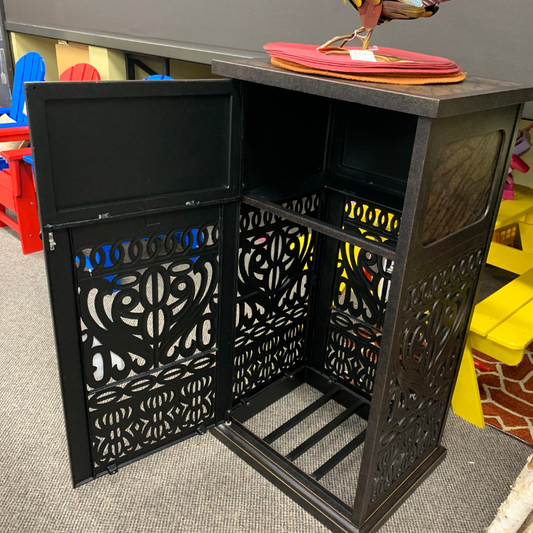 Hanamint Tuscany Trash Receptacle is available in our Jacobs Custom Living Spokane Valley Showroom.