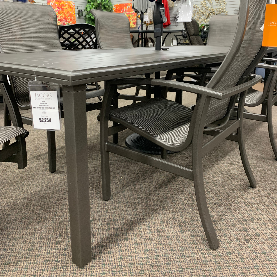 Tropitone outdoor on sale dining table