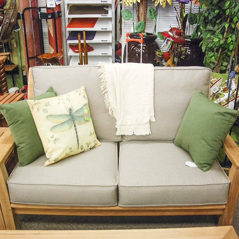 Kingsley-Bate Chelsea Teak Outdoor Patio Loveseat