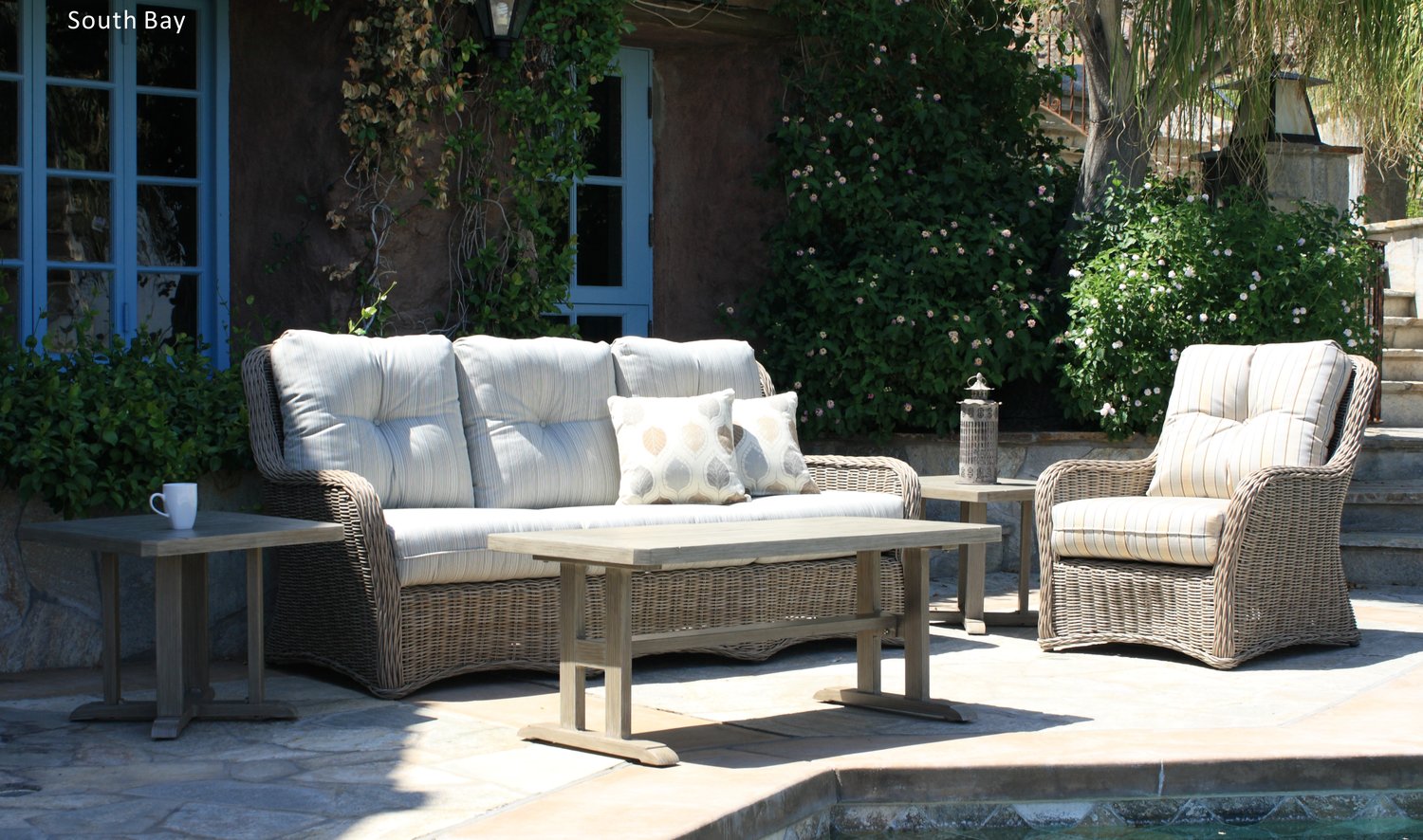 Patio Renaissance Westhampton Resin Wicker Patio Lounge Swivel Glider Chair | Jacobs Custom Living
