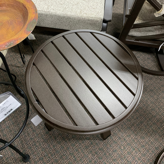 Tropitone Banchetto 24" round tea table with durable aluminum slat-top design. Low-maintenance patio style for everyday outdoor living. In stock now.