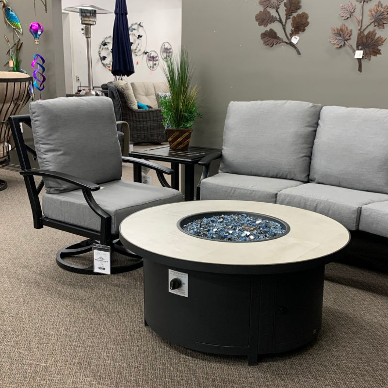 Tropitone Marconi Patio Cushion Swivel Action Lounge Chair