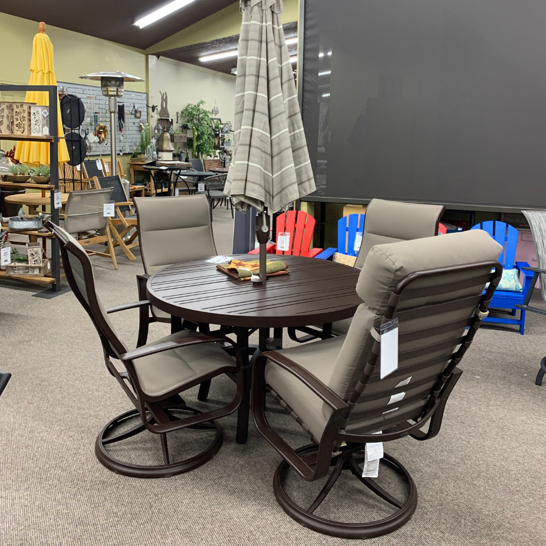 Woodard Tri-Slat 48" Round Umbrella Table Top at Jacobs Custom Living Spokane Valley WA, 99037