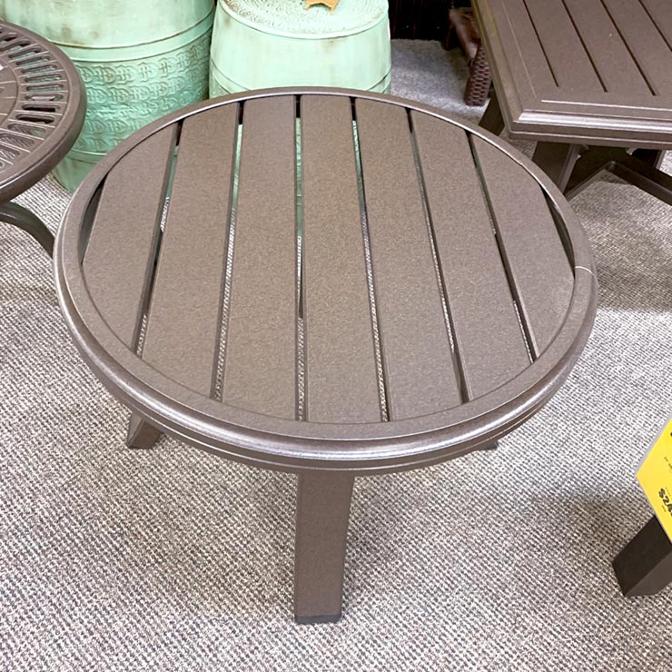 Tropitone Banchetto 24" Round Tea Table is available in our Jacobs Custom Living Spokane Valley WA Showroom.