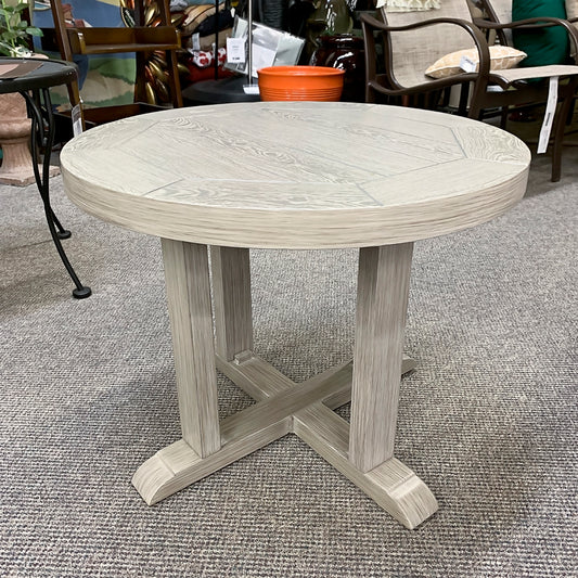 Patio Renaissance Hampton 24" Round End Table | Jacobs Custom Living