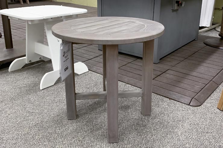 Kingsley-Bate Essex Patio 20" Side Table is available in our Jacobs Custom Living Spokane Valley Showroom.