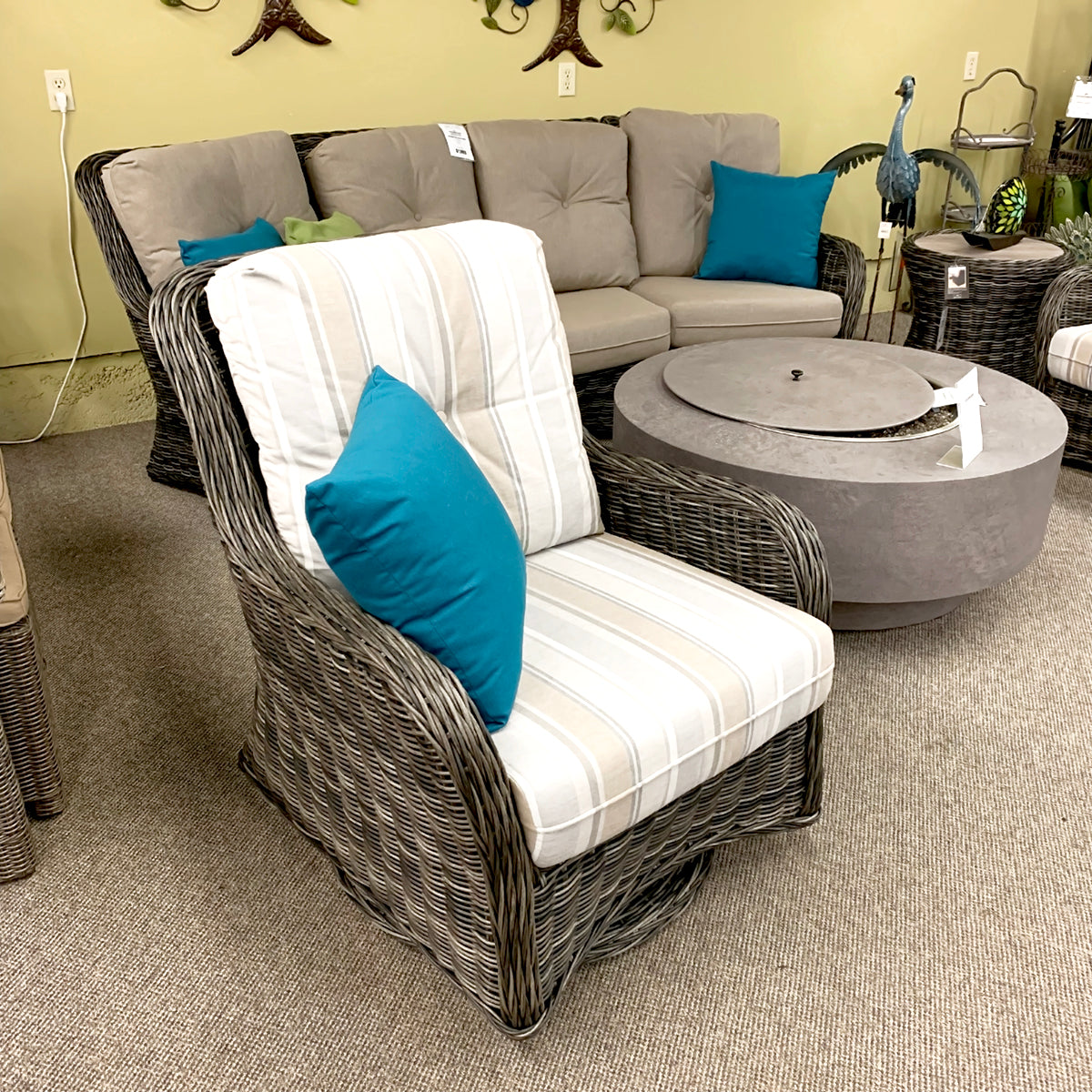 Shop Local Spokane Valley, WA for the best resin wicker outdoor patio lounge Swivel Glider chairs from Patio Renaissance available at Jacobs Custom Living in Spokane Valley, WA 