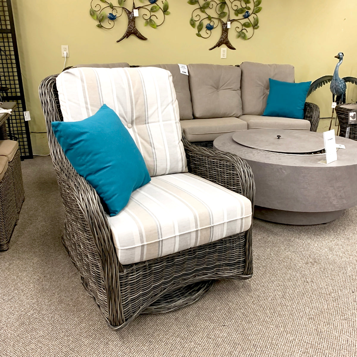 Shop Local Spokane Valley, WA for the best resin wicker outdoor patio lounge Swivel Glider chairs from Patio Renaissance available at Jacobs Custom Living in Spokane Valley, WA 