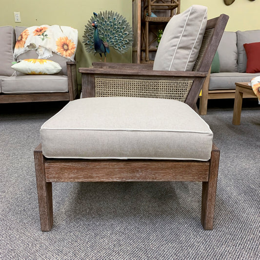 Kingston Nantucket Ottoman | Jacobs Custom Living