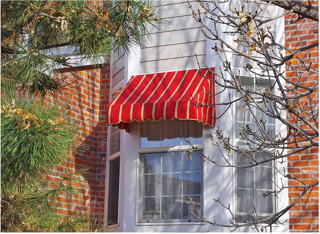 Rainbow Classic Roll-Up Awning is available at Jacobs Custom Living our Jacobs Custom Living Spokane Valley showroom.