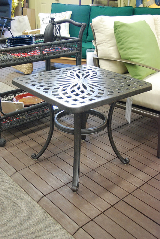 Hanamint Mayfair 24" Outdoor Patio Square End Table